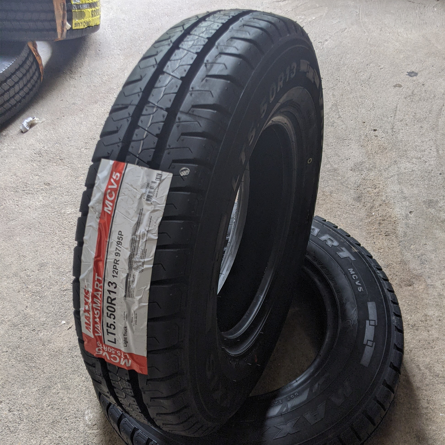 LT 5.50R13 Maxxis 5.50 13 Maxxis v l p Xe t i nh