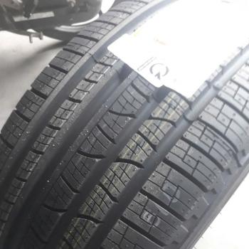 275/40R21 Pirelli Scorpion Verde All Season XL 107V 