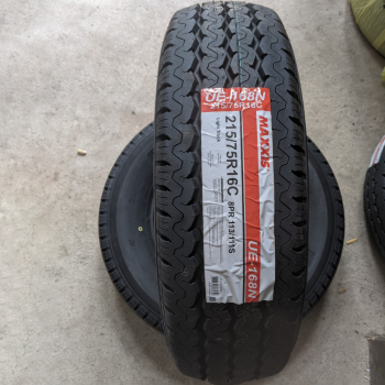 Vỏ lốp 215/75R16C Maxxis UE168 8PR, vỏ lốp Xe: Ford Transit