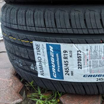 245/45R19 KL33 98H KUMHO VIỆT NAM vỏ lốp Xe: BMW 740Li, BMW 750Li, Hyundai Tucson, Hyundai Equus, Kia Sportage, Lexus LS460, Mercedes S450