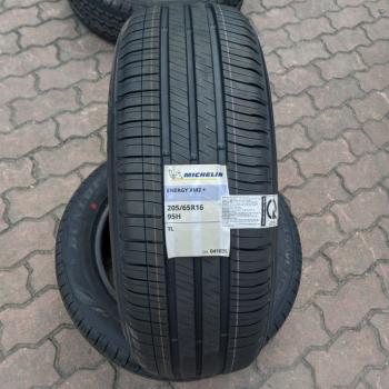 Vỏ lốp 205/65R16 Michelin XM2, vỏ lốp xe ô tô Toyota Innova E G Venturer