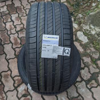 Vỏ lốp 225/45R17 Michelin Primacy 4ST, vỏ lốp ô tô BMW 320i , vỏ lốp ô tô KIA Cerato, vỏ lốp ô tô Kia Rondo, vỏ lốp ô tô Lexus IS250, vỏ lốp ô tô Mercedes C180, vỏ lốp ô tô Mercedes C200K, vỏ lốp ô tô Mercedes C230 C250 C280 C300, Volkswagen Scirocco