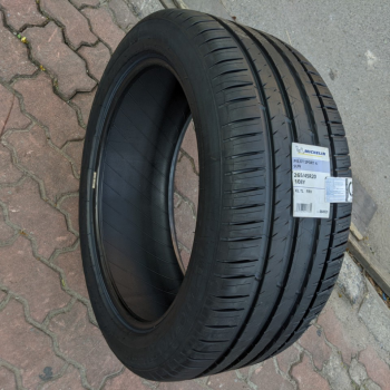 Vỏ lốp 265/45R20 Michelin Pilot Sport 4 S