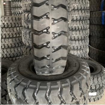 Vỏ lốp xe nâng hơi 550-15, 550-15 Maxxis M260N 8Pr