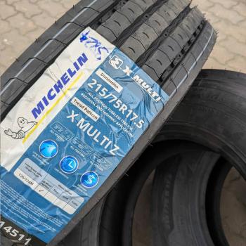 Vỏ lốp 215/75R17.5 Michelin